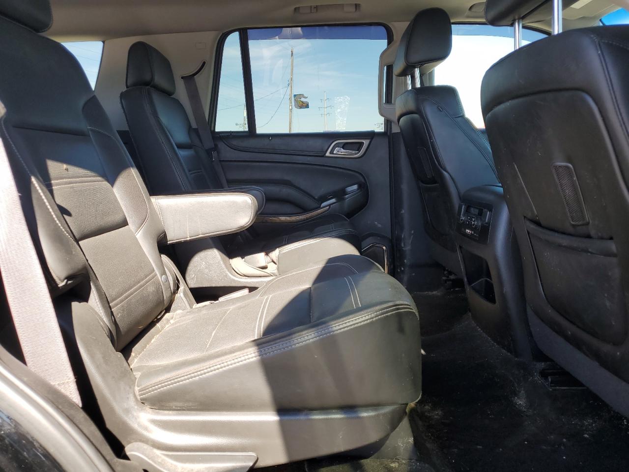 2016 GMC Yukon Denali VIN: 1GKS2CKJ5GR438470 Lot: 82411165