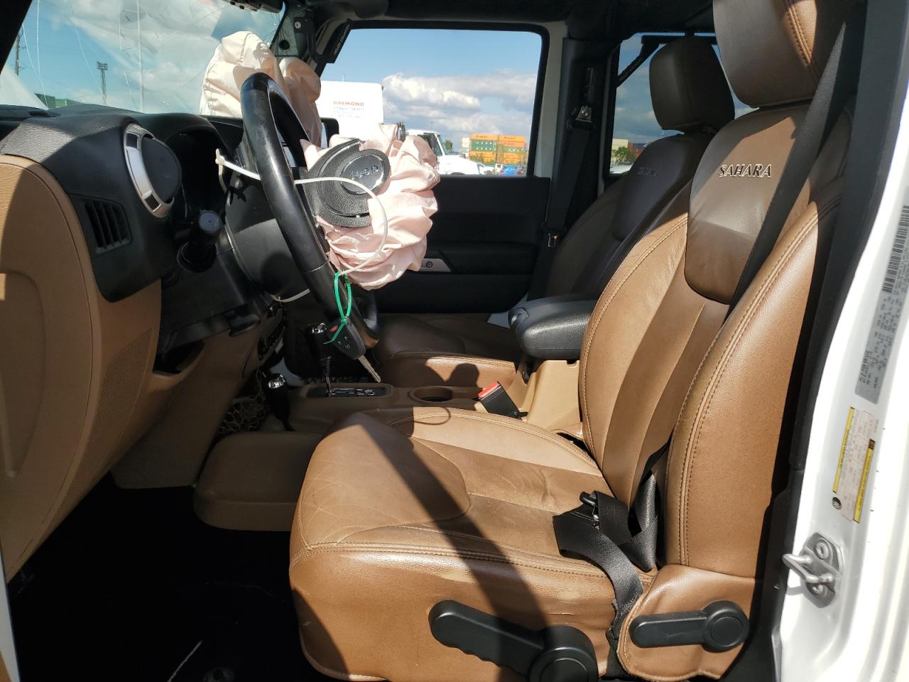 2017 Jeep Wrangler Unlimited Sahara VIN: 1C4BJWEG8HL567694 Lot: 82211235