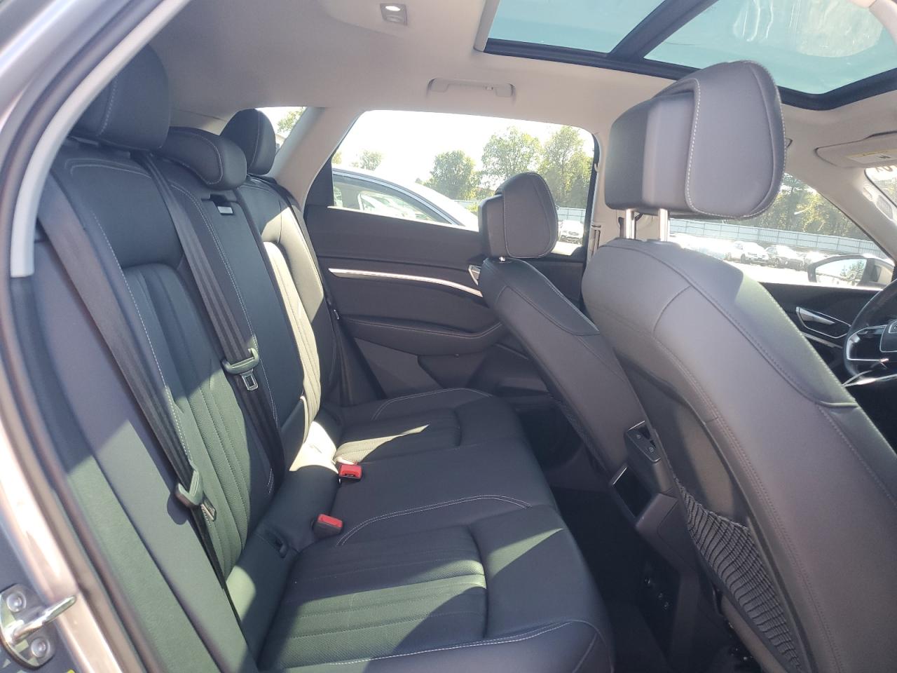 2021 Audi E-Tron Premium Plus VIN: WA1LAAGE4MB026901 Lot: 84623375