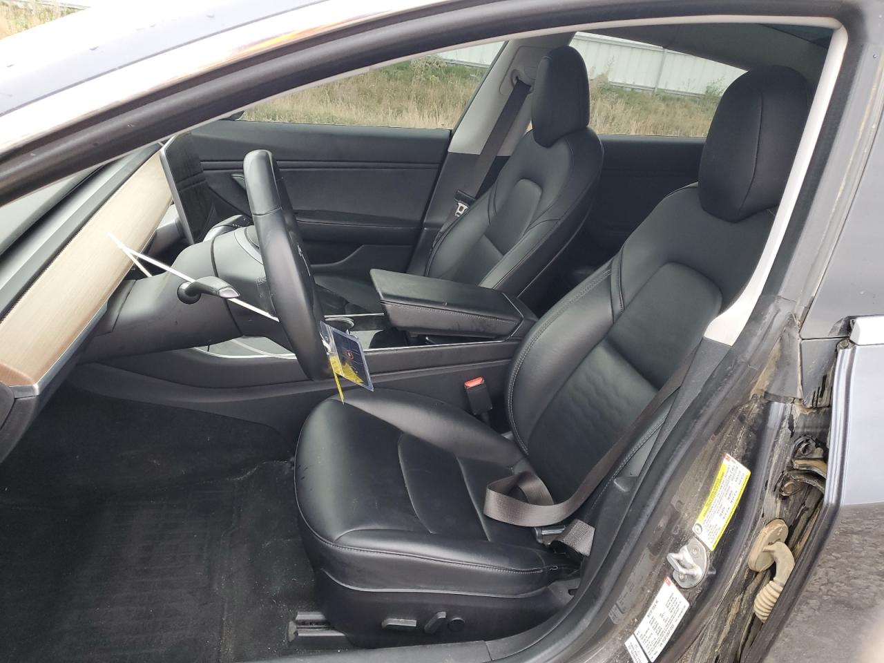 2018 Tesla Model 3 VIN: 5YJ3E1EB8JF112322 Lot: 86712355