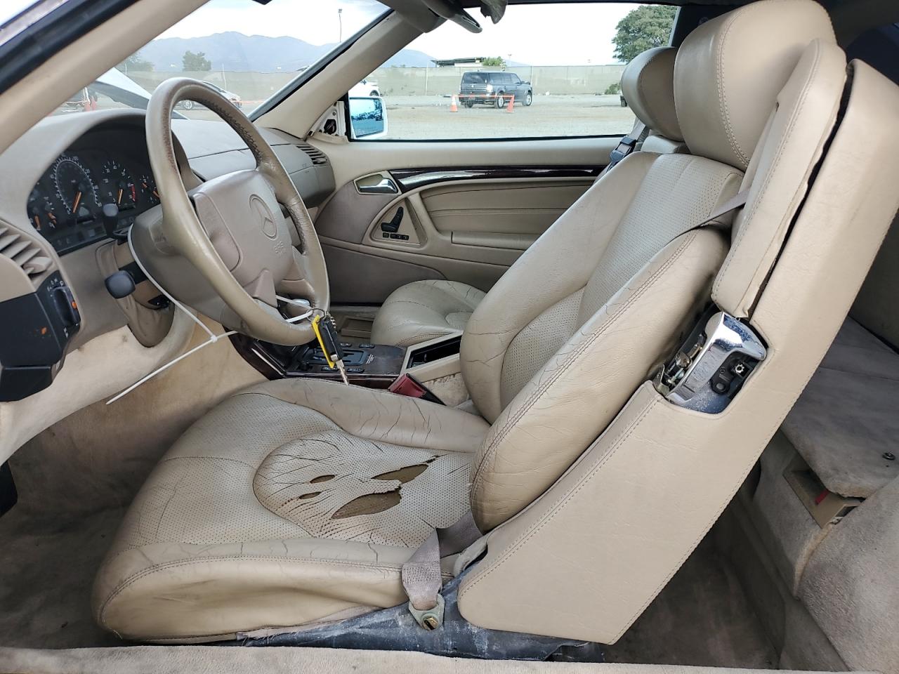1998 Mercedes-Benz Sl 500 VIN: WDBFA67F5WF157208 Lot: 85923765