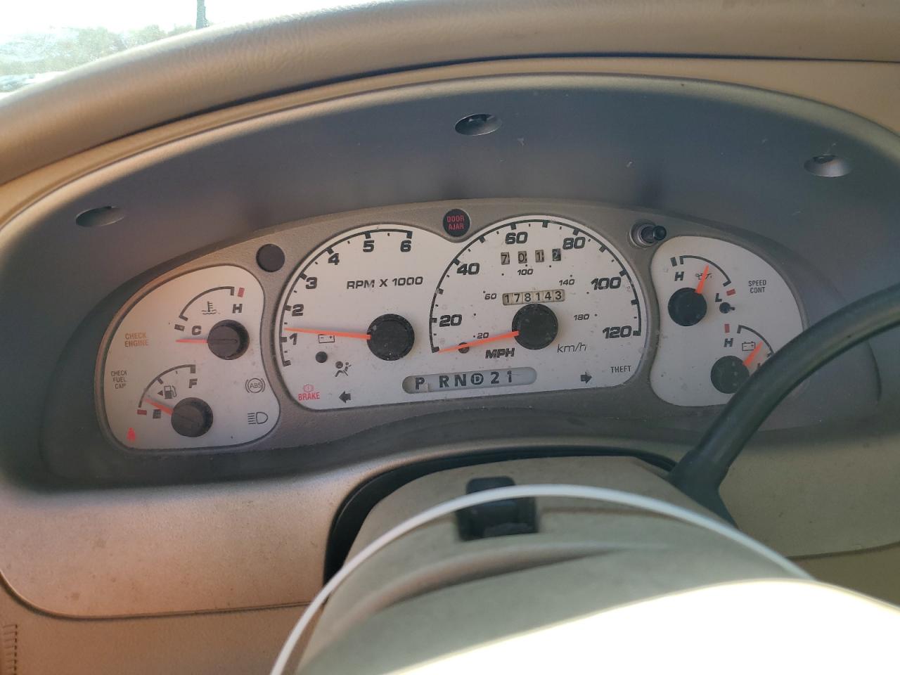 2003 Ford Explorer Sport Trac VIN: 1FMZU67E43UC07273 Lot: 85748525