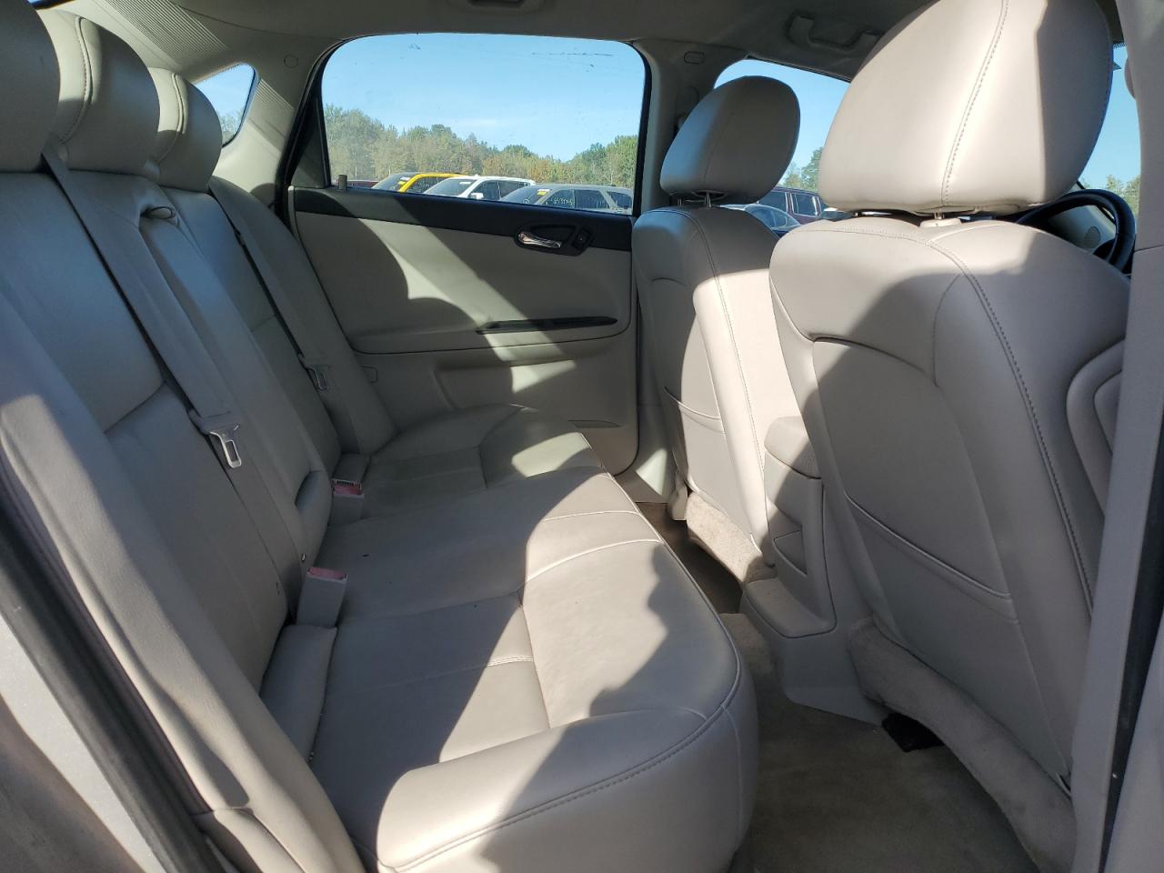 2010 Chevrolet Impala Lt VIN: 2G1WB5ENXA1259132 Lot: 82195665