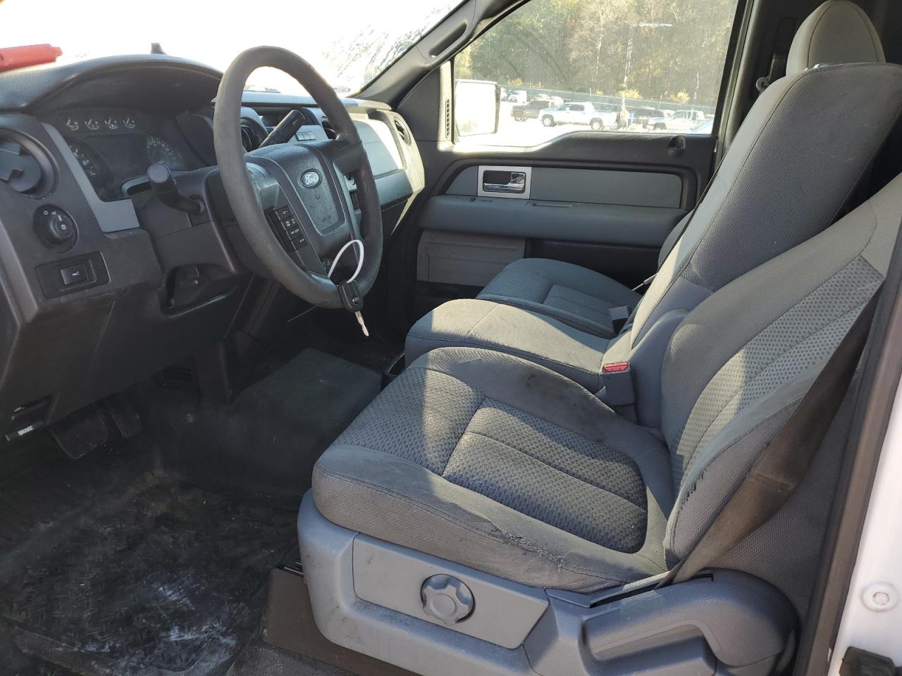 2011 Ford F150 VIN: 1FTMF1CM2BKD07357 Lot: 85863875