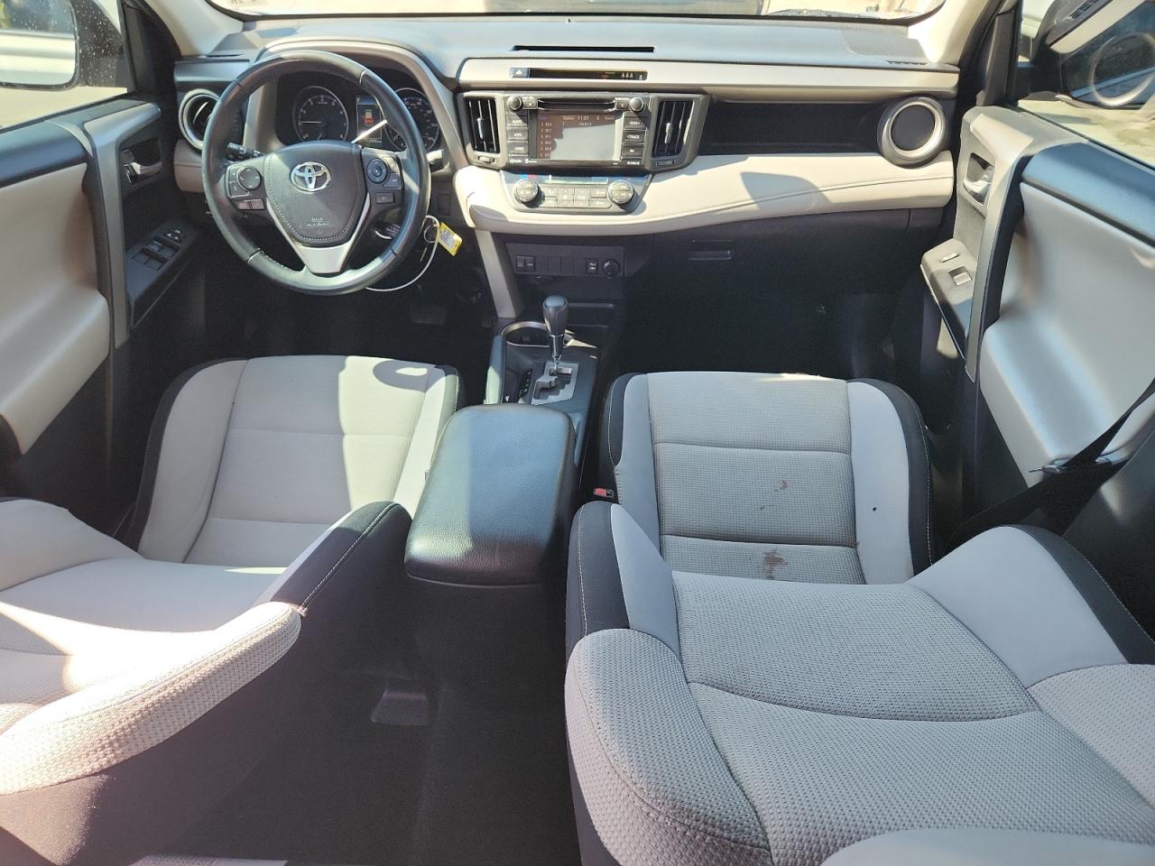 2017 Toyota Rav4 Xle VIN: 2T3WFREV0HW370034 Lot: 84294795