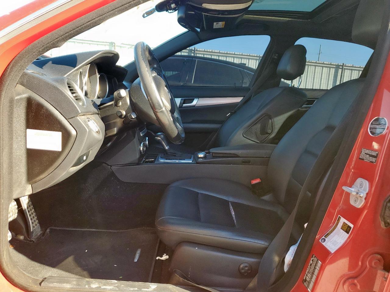 2014 Mercedes-Benz C 300 4Matic VIN: WDDGF8AB7ER313762 Lot: 86095955