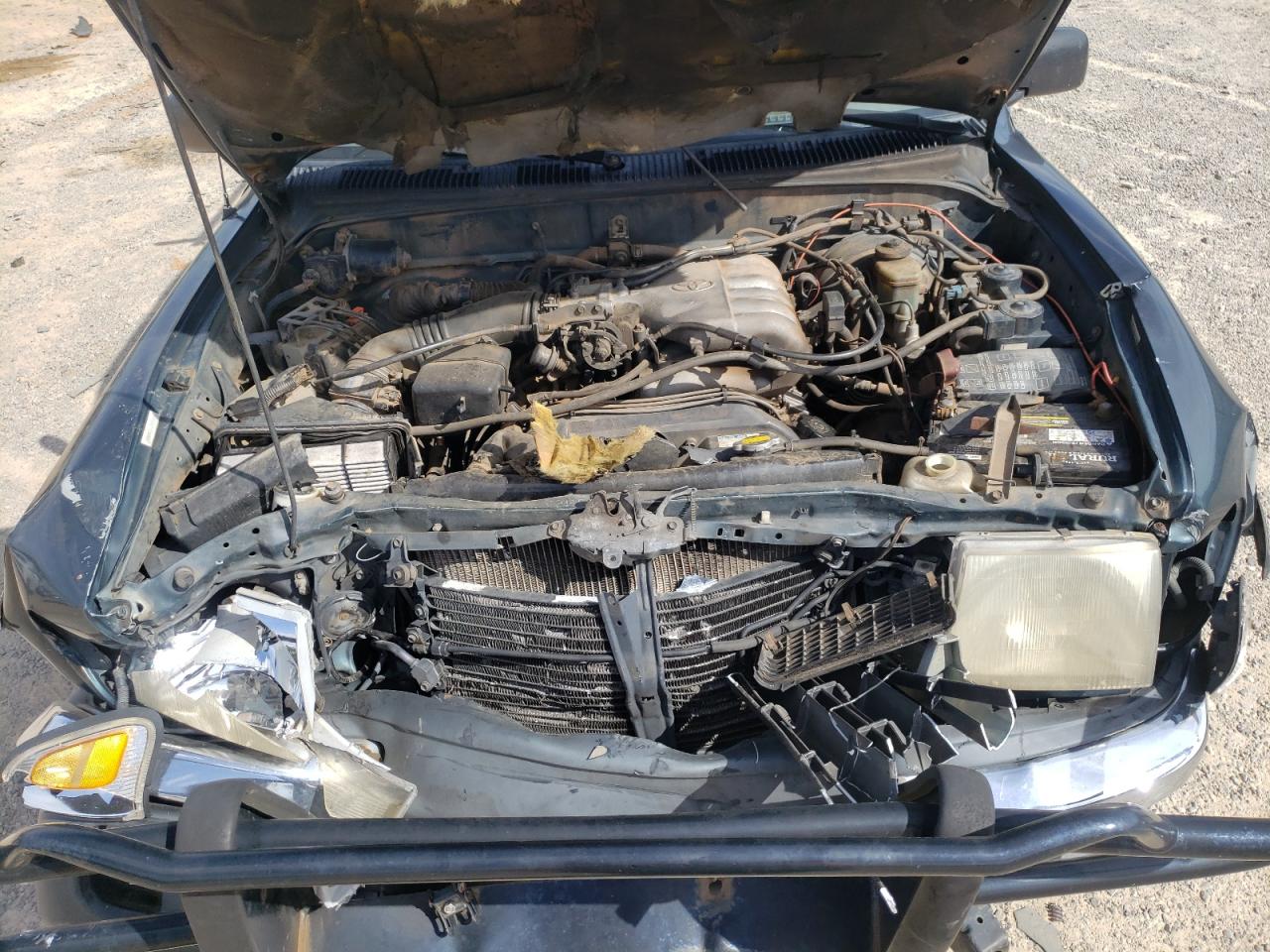 1998 Toyota Tacoma Xtracab VIN: 4TAWN72NXWZ066780 Lot: 82195955