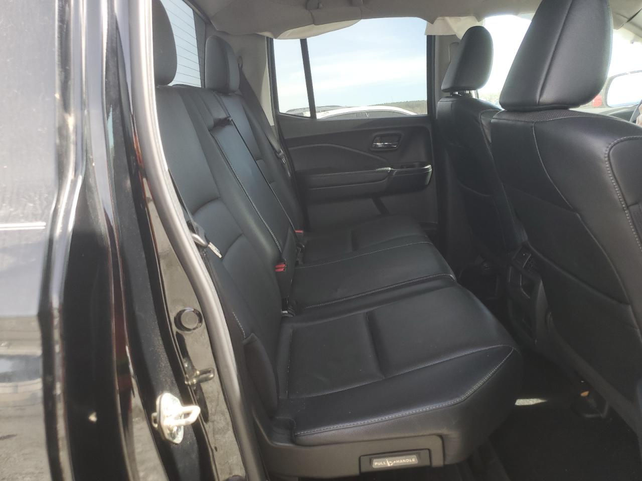 2017 Honda Ridgeline Rtl VIN: 5FPYK3F52HB037525 Lot: 90018145