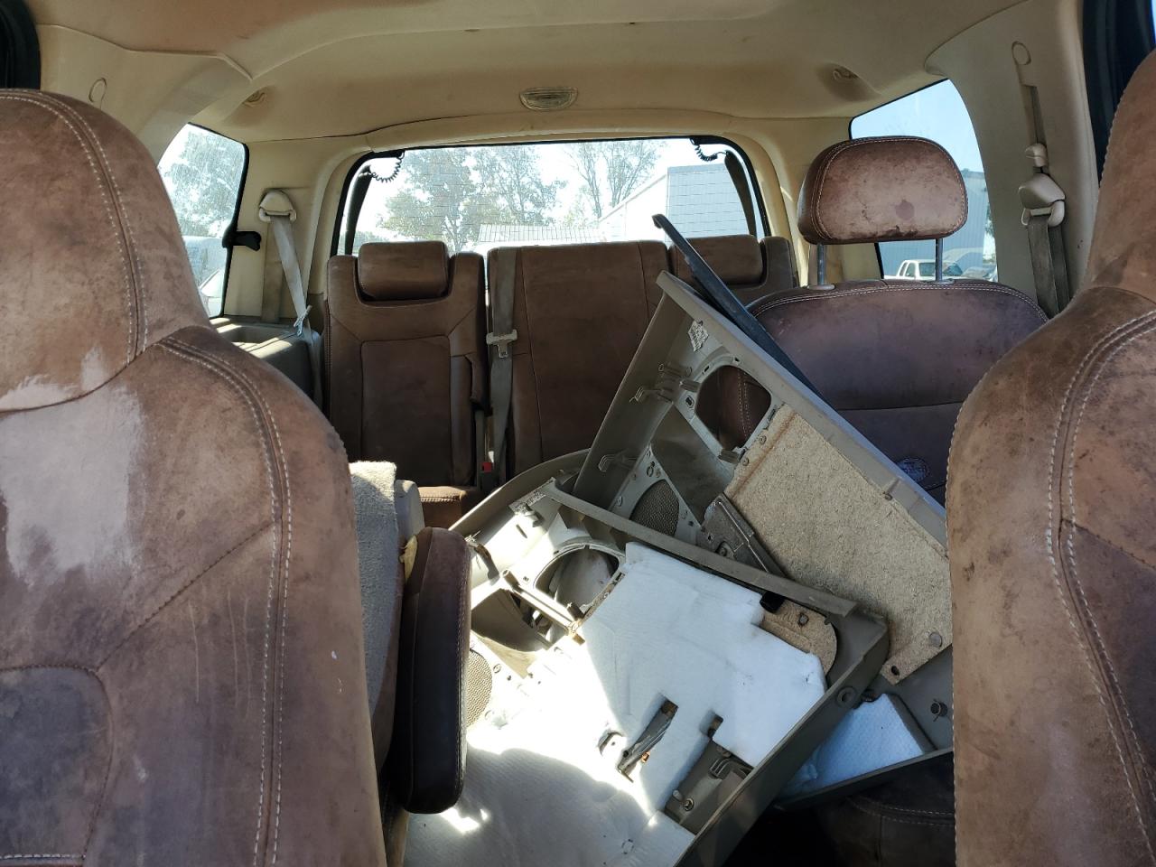 2005 Ford Expedition Eddie Bauer VIN: 1FMFU185X5LA90523 Lot: 85572375