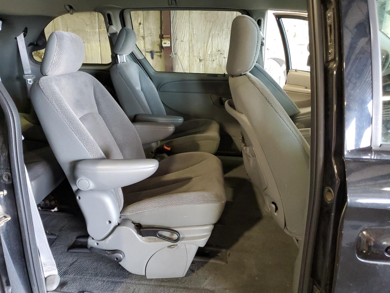 2006 Dodge Caravan Sxt VIN: 1D4GP45R66B535410 Lot: 82461125