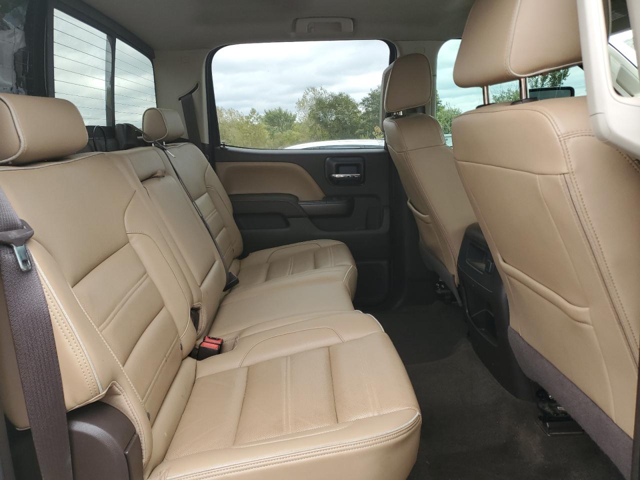 2017 GMC Sierra K2500 Denali VIN: 1GT12UEY7HF110198 Lot: 89516045