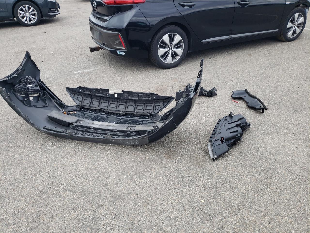 2018 Hyundai Ioniq VIN: KMHC65LD2JU061833 Lot: 86247465