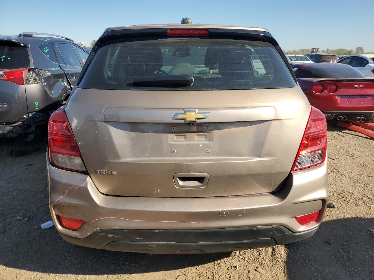 2018 Chevrolet Trax Ls VIN: 3GNCJKSB3JL287401 Lot: 82315965