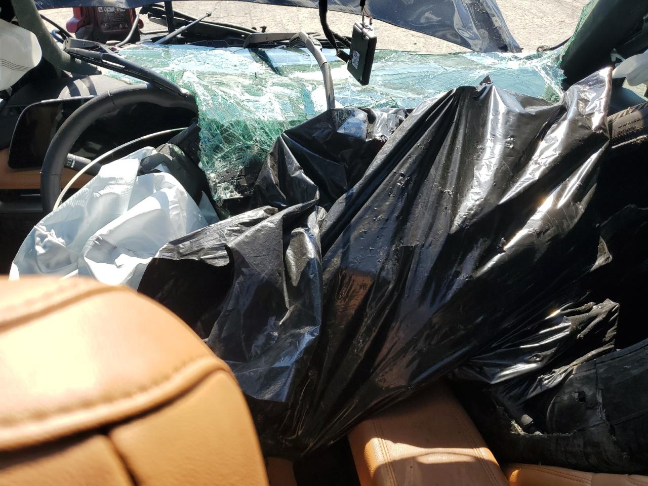 2024 Cadillac Xt4 Premium Luxury VIN: 1GYFZCR44RF116474 Lot: 85124315