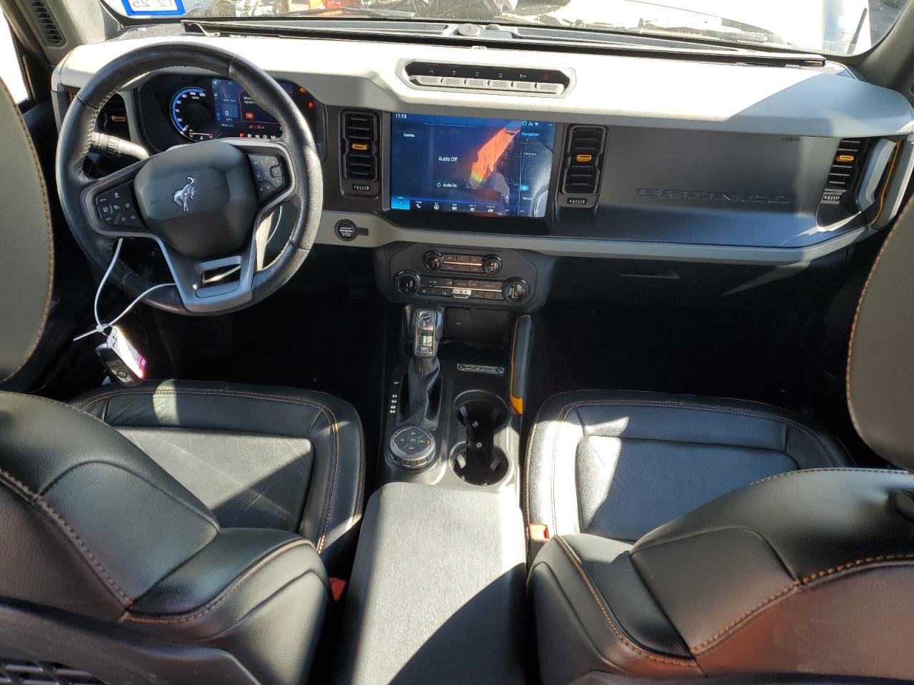 2022 Ford Bronco Base VIN: 1FMEE5DP0NLB03075 Lot: 89563105