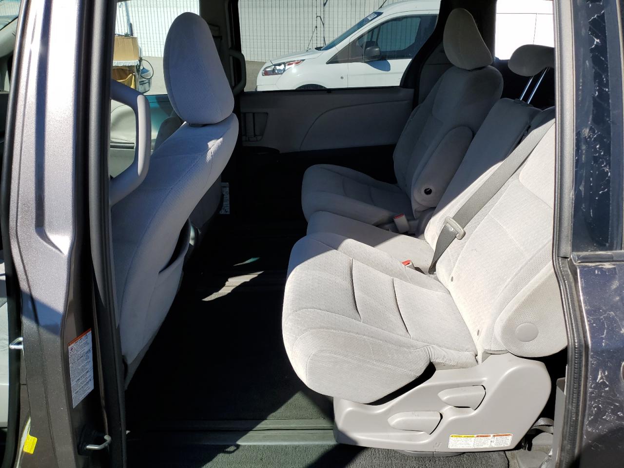 2015 Toyota Sienna Le VIN: 5TDKK3DC8FS643145 Lot: 87252135