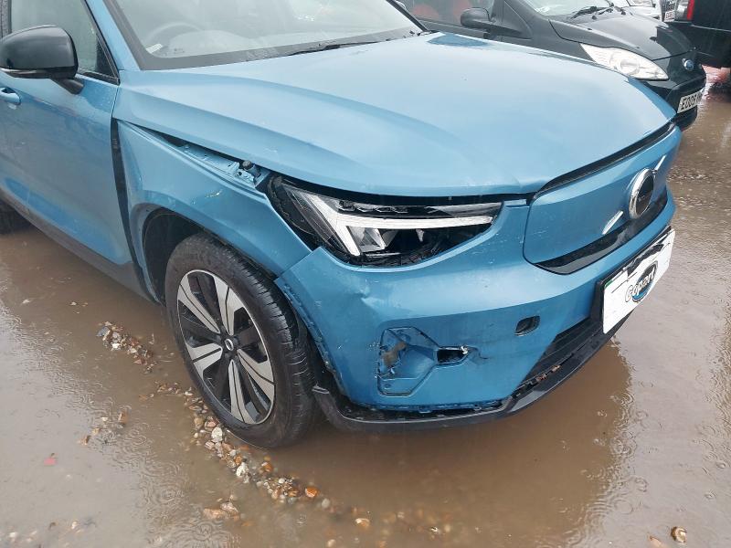 2022 VOLVO C40 170KW RECHARGE CORE 69KWH 5DR AUTO