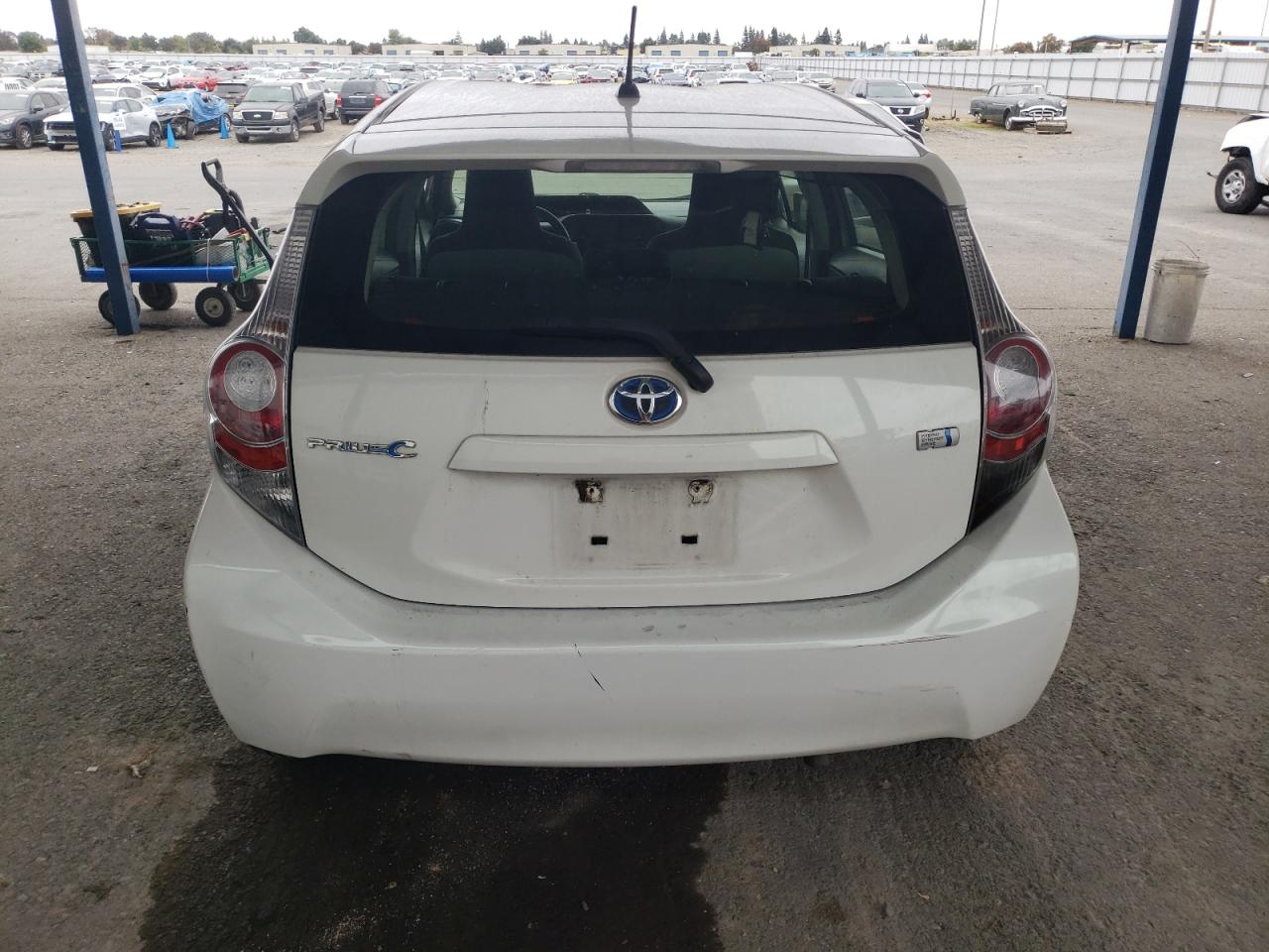2014 Toyota Prius C VIN: JTDKDTB38E1558217 Lot: 82754605