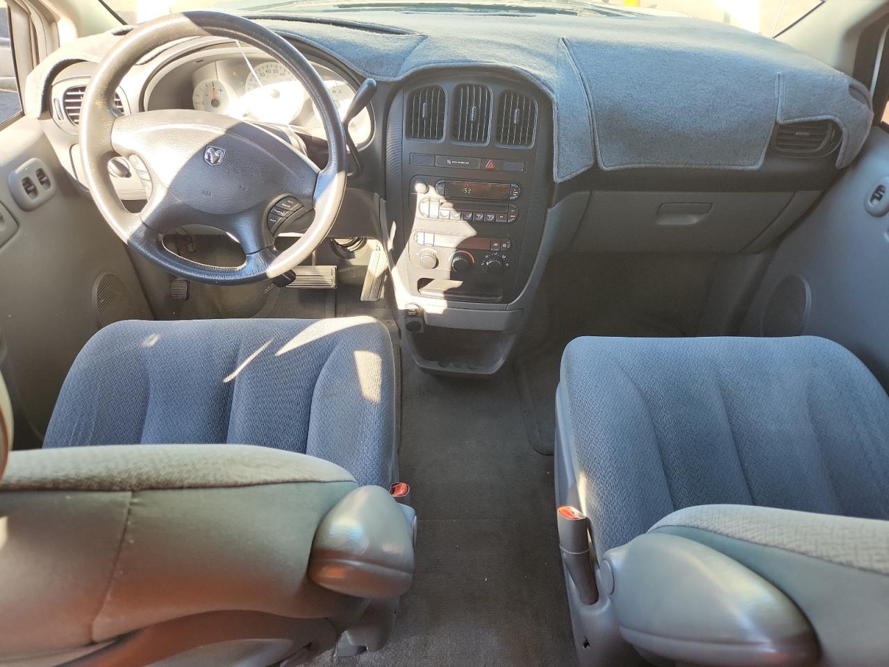 2005 Dodge Caravan Se VIN: 1D4GP25R95B394884 Lot: 89882125