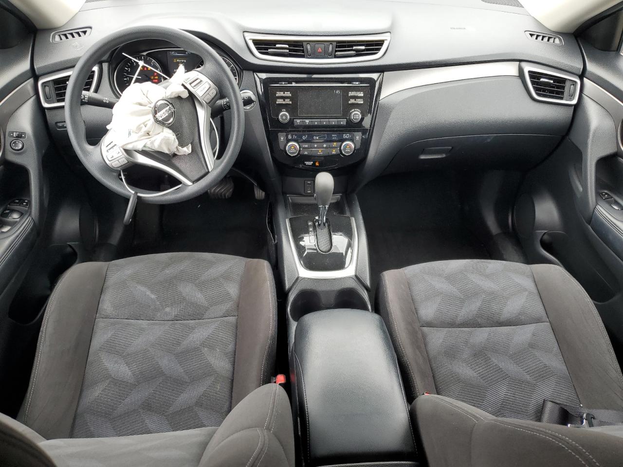 2015 Nissan Rogue S VIN: KNMAT2MV7FP556030 Lot: 85365425