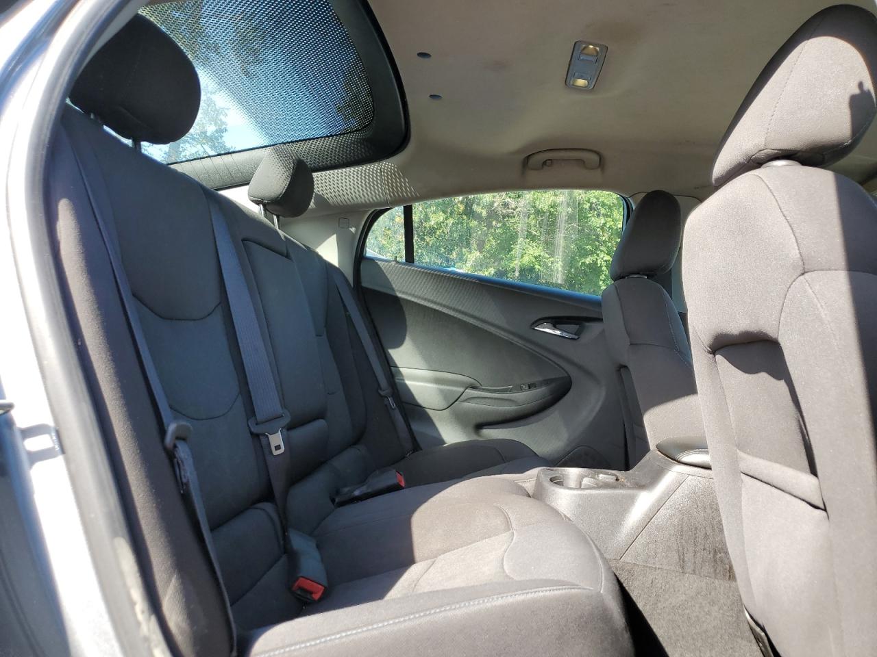 2018 Chevrolet Volt Lt VIN: 1G1RC6S53JU111381 Lot: 70136425