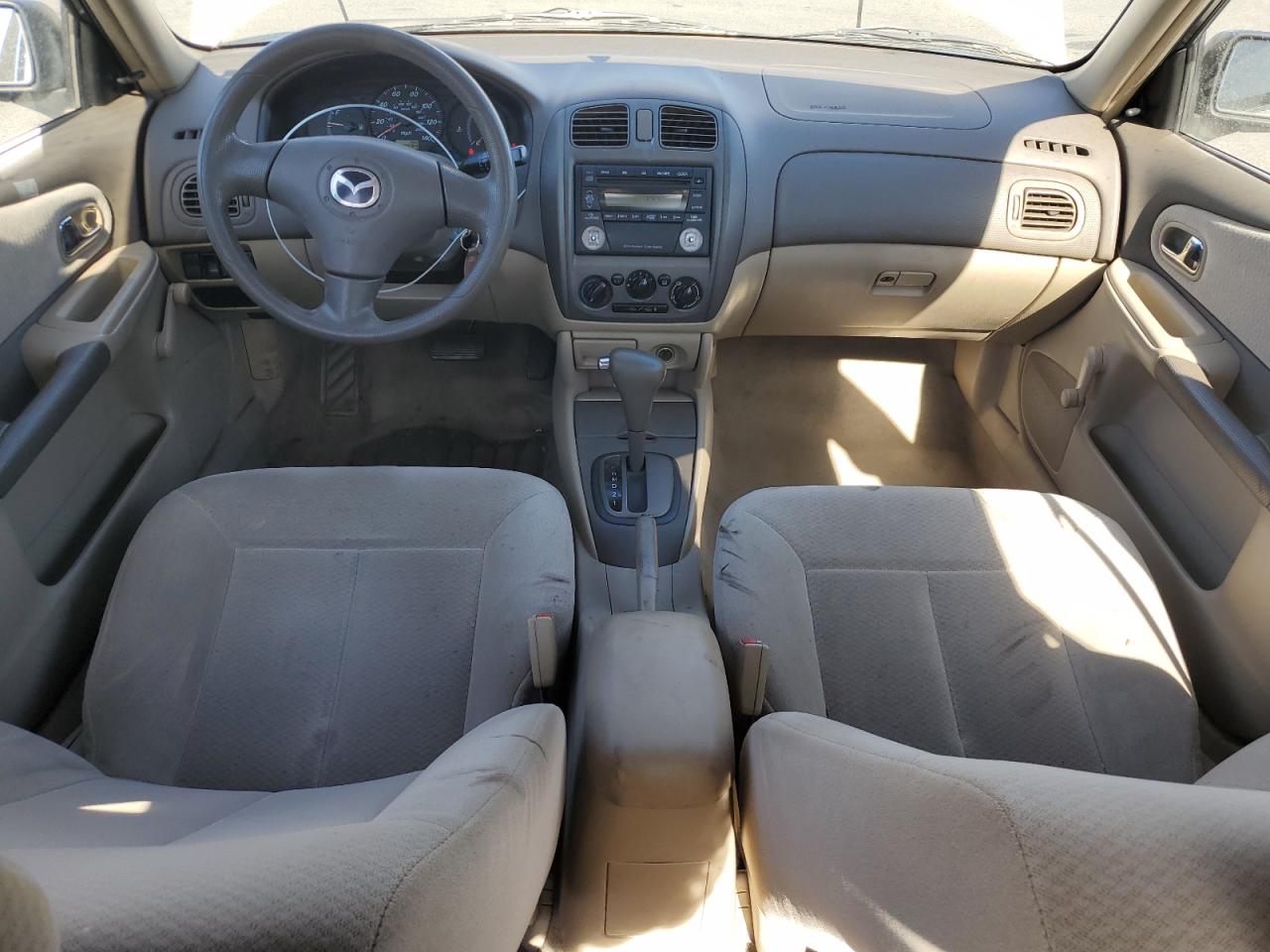 2002 Mazda Protege Dx VIN: JM1BJ225921589573 Lot: 82300865