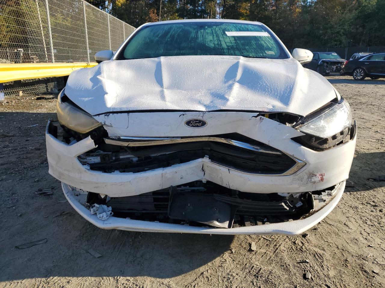 2018 Ford Fusion Se VIN: 3FA6P0H74JR133598 Lot: 89483015
