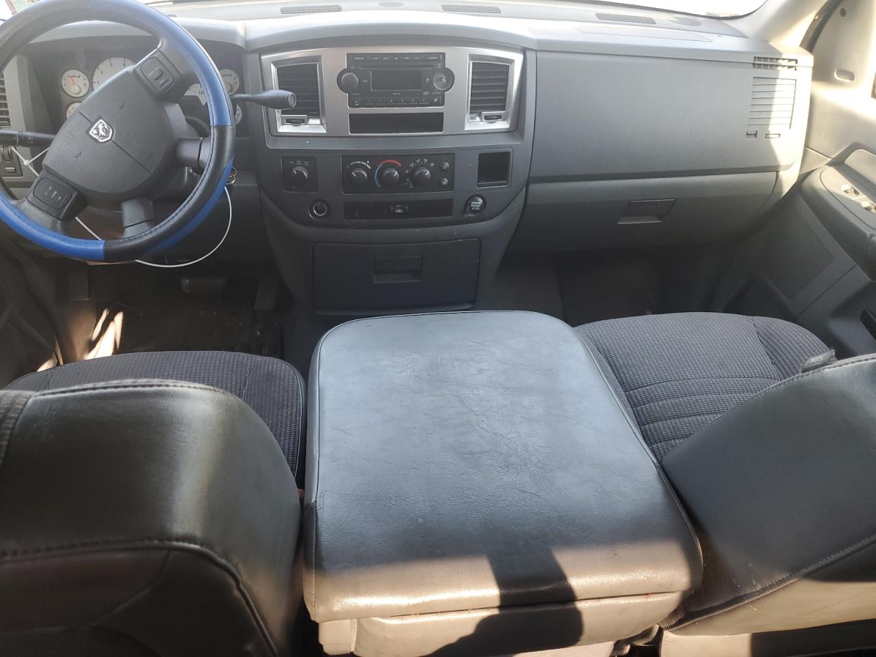 2008 Dodge Ram 1500 St VIN: 1D7HU18278S582834 Lot: 84223865