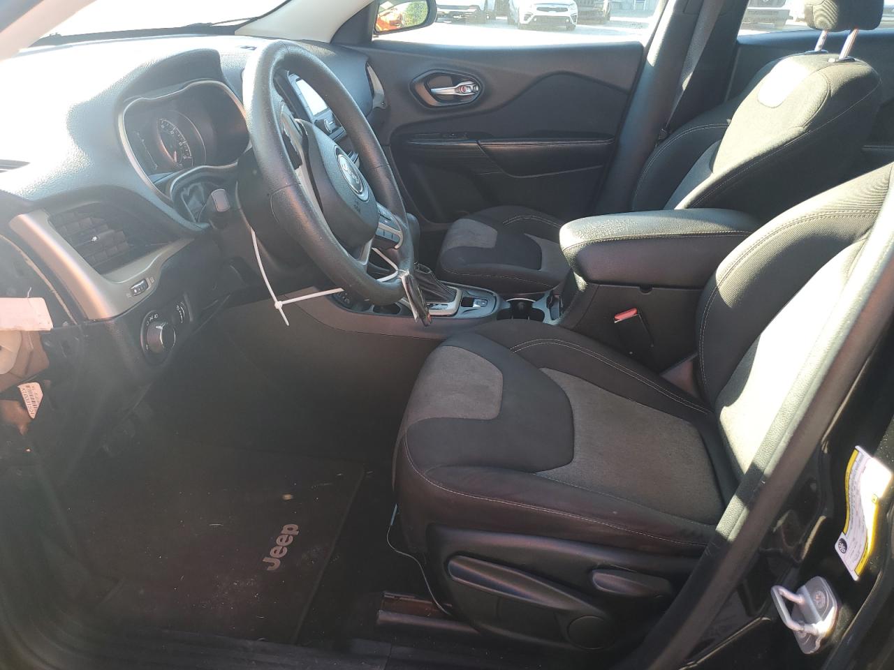 2014 Jeep Cherokee Sport VIN: 1C4PJLABXEW142907 Lot: 86710115