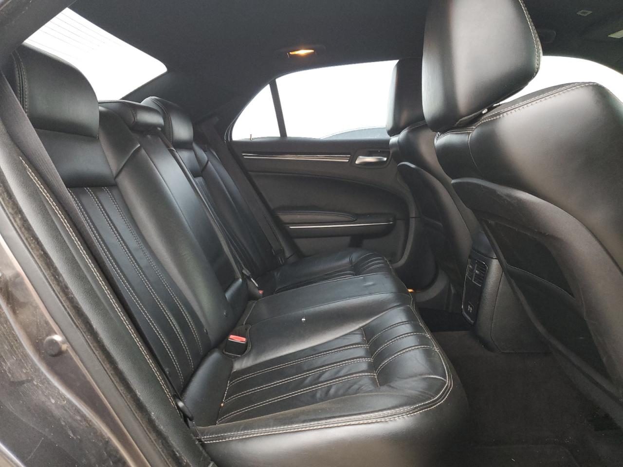 2017 Chrysler 300 S VIN: 2C3CCAGG8HH637730 Lot: 89736835