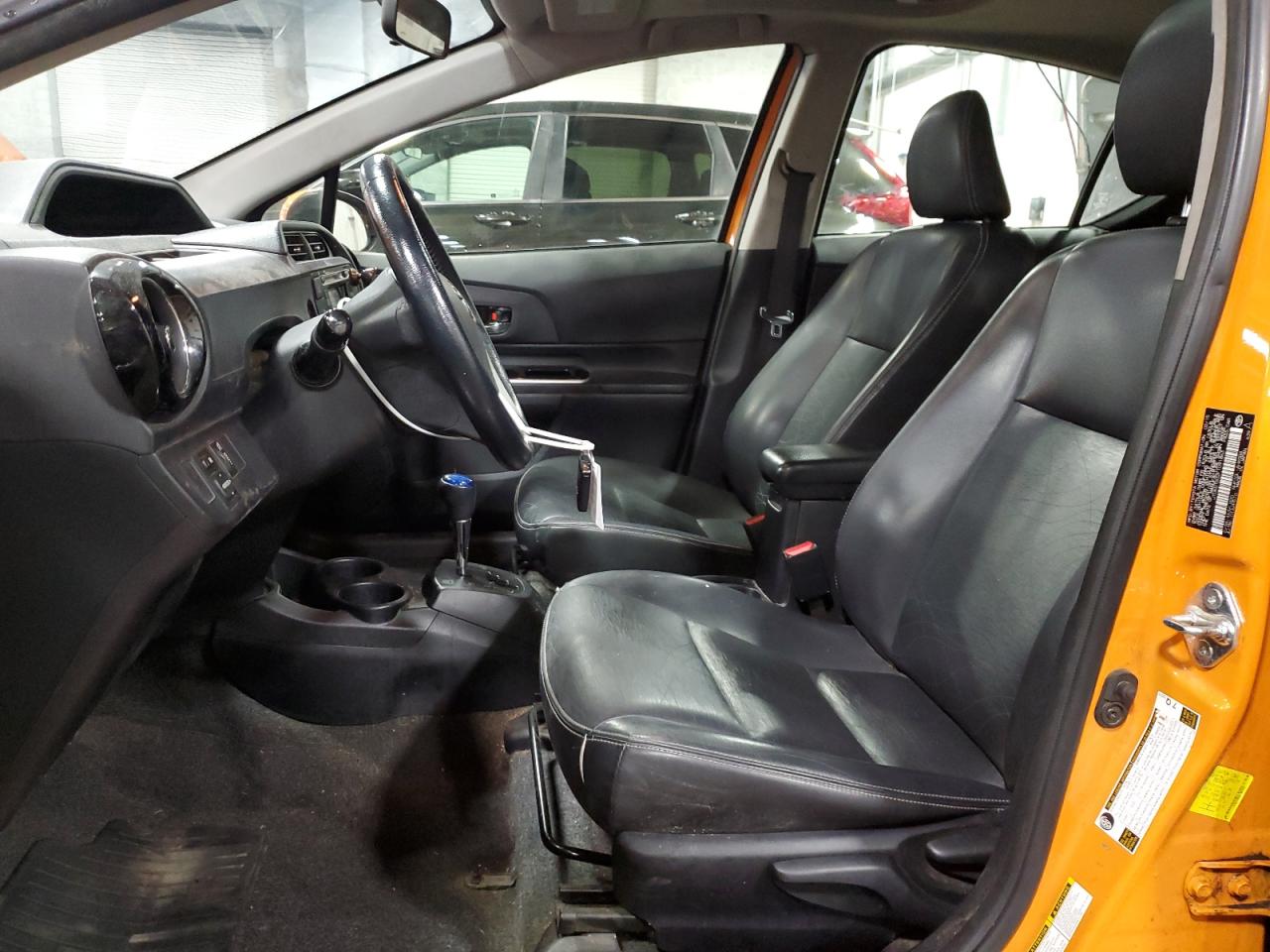 2015 Toyota Prius C VIN: JTDKDTB32F1091863 Lot: 90397735