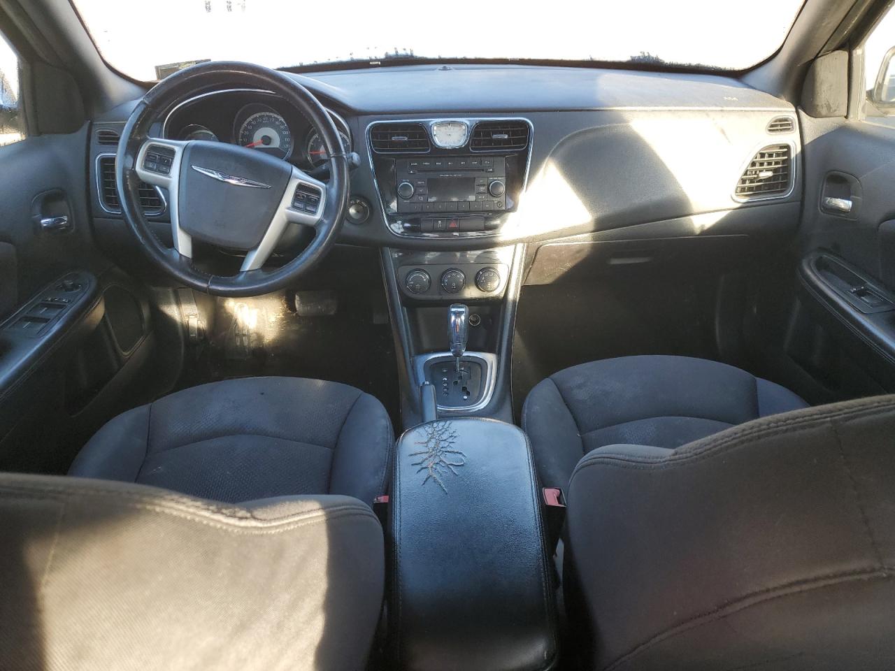 2013 Chrysler 200 Touring VIN: 1C3CCBBB0DN694247 Lot: 86872965