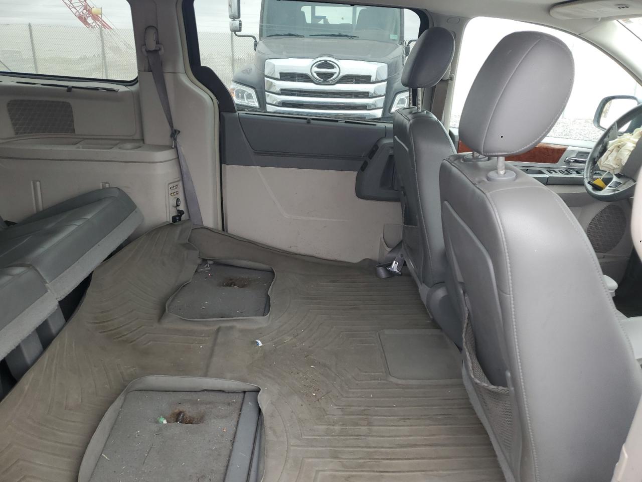 2009 Chrysler Town & Country Touring VIN: 2A8HR54159R607127 Lot: 90491805