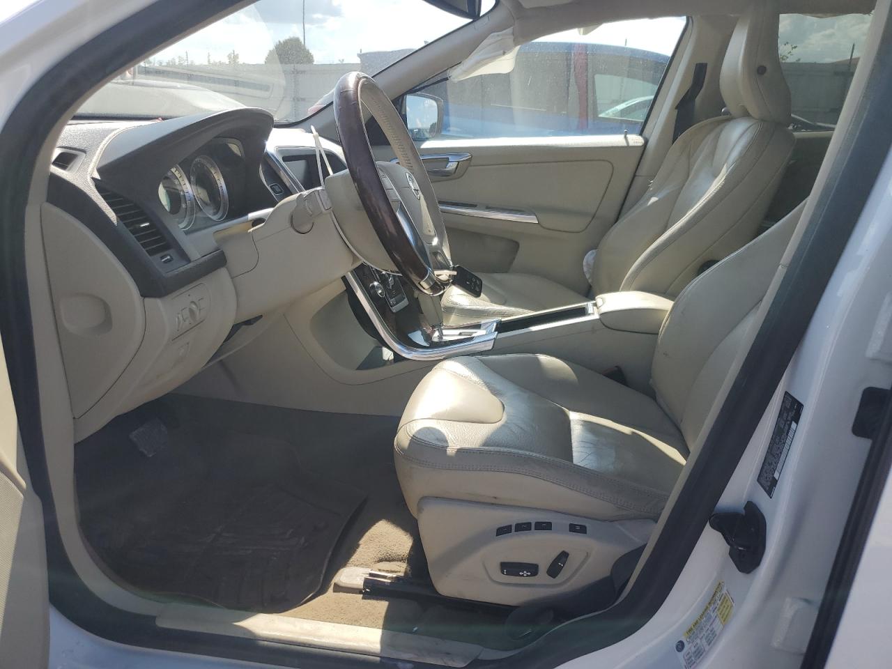 2012 Volvo Xc60 3.2 VIN: YV4952DL9C2311327 Lot: 85102495