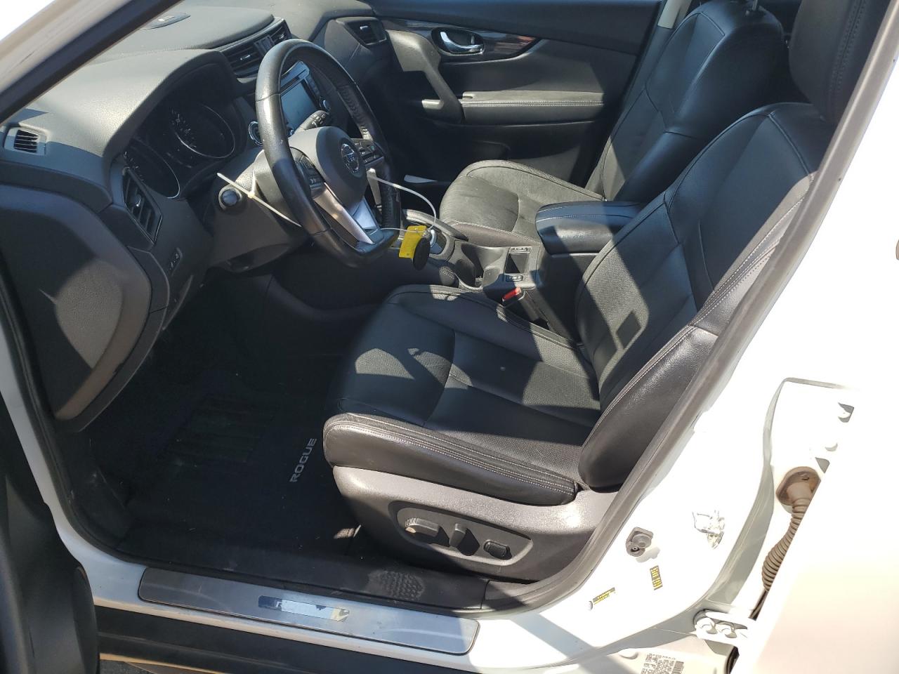 2018 Nissan Rogue S VIN: JN8AT2MT7JW467303 Lot: 85820805