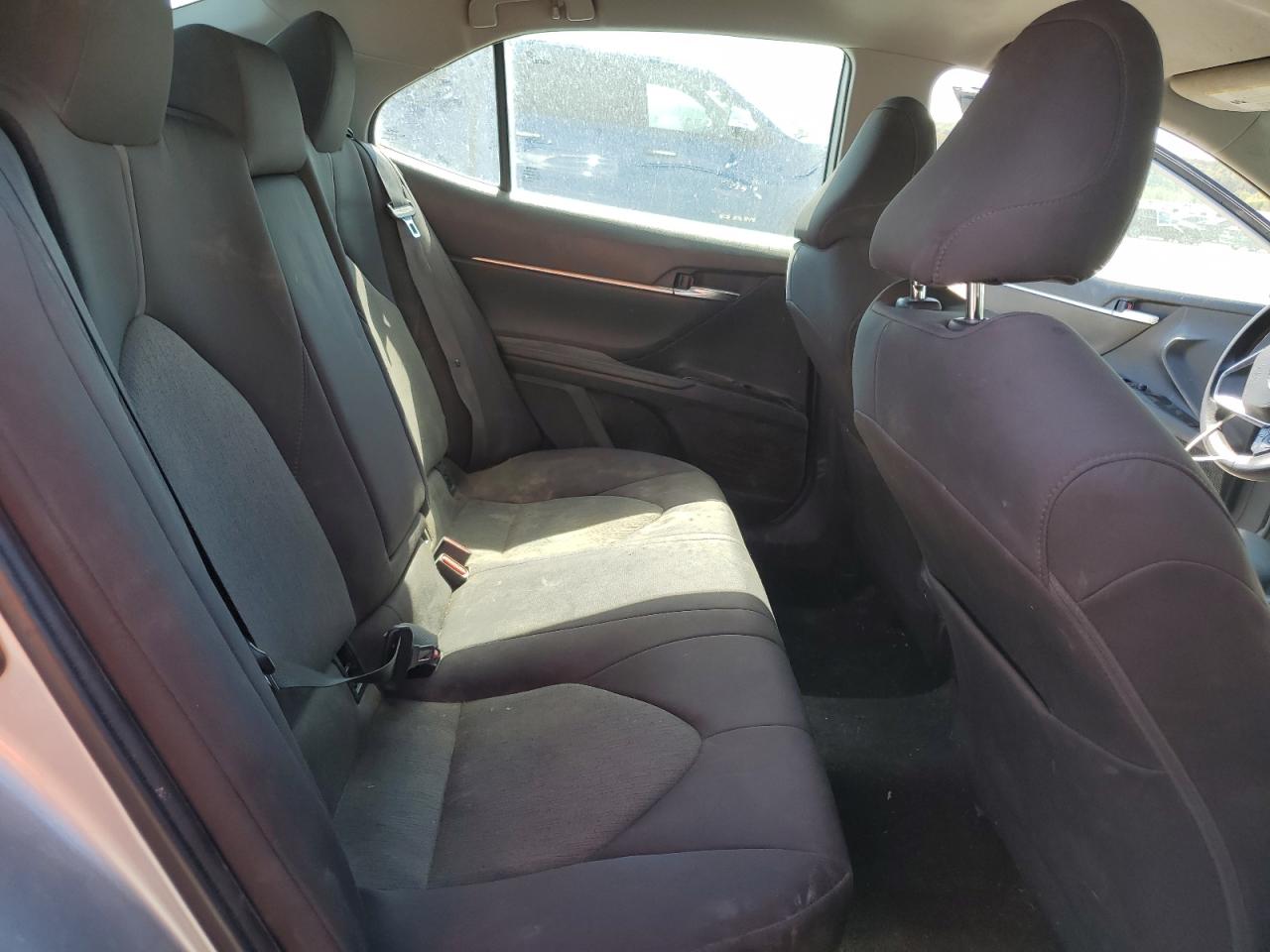 2020 Toyota Camry Le VIN: 4T1C11AK6LU345185 Lot: 86312175