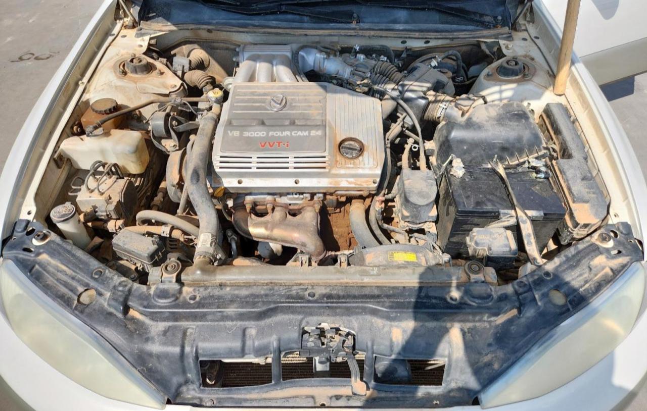 1999 Lexus Es 300 VIN: JT8BF28GXX0200106 Lot: 84796225