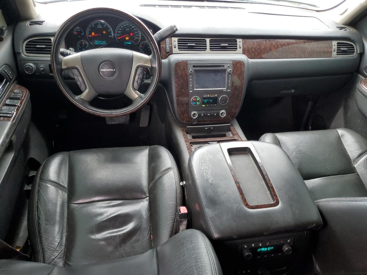 2013 GMC Yukon Denali VIN: 1GKS1EEF0DR329058 Lot: 90575075