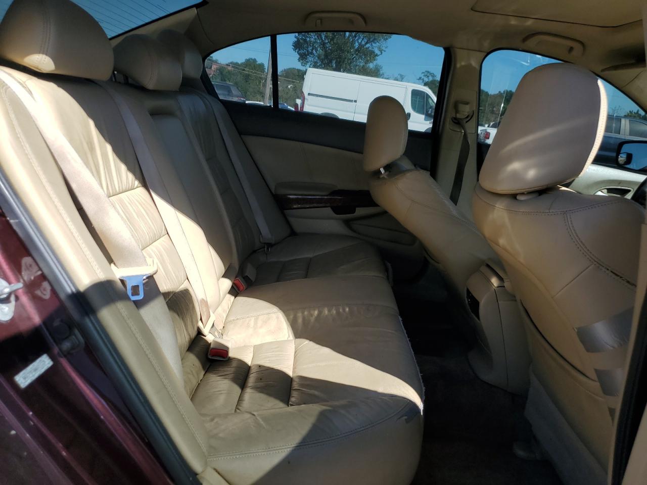 2010 Honda Accord Exl VIN: 5KBCP3F88AB015129 Lot: 84820585