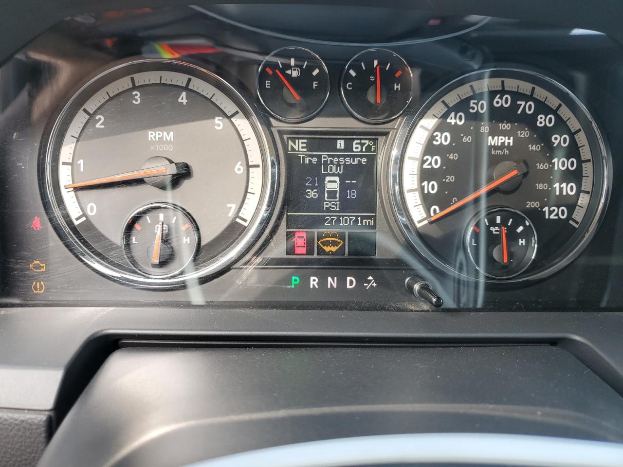 2011 Dodge Ram 1500 VIN: 1D7RV1CTXBS642355 Lot: 82209095