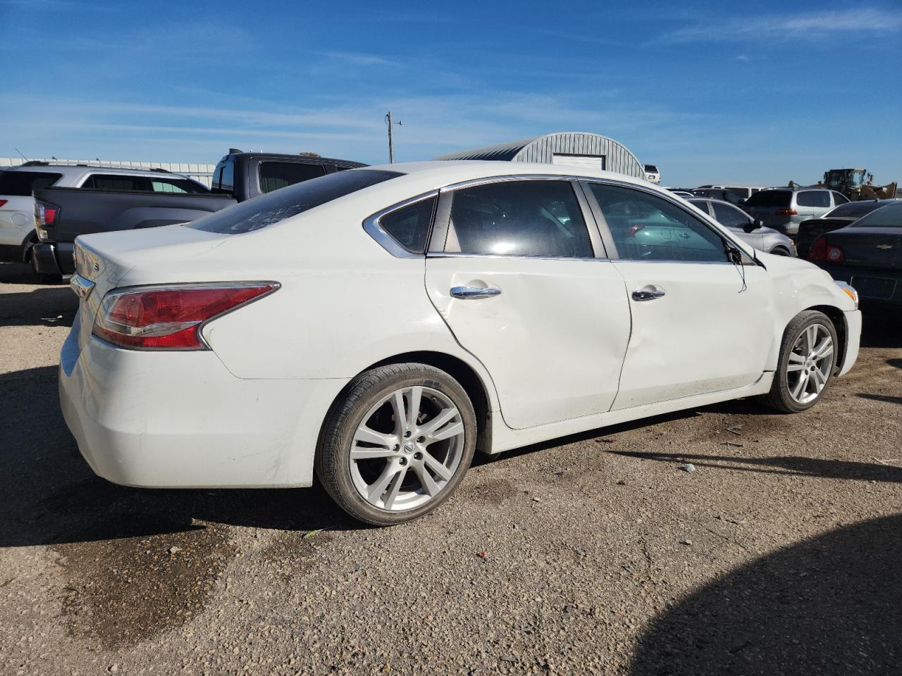 2015 Nissan Altima 2.5 white  gas 1N4AL3APXFN386985 photo #4