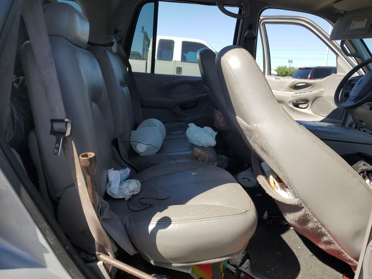 2002 Ford Expedition Xlt VIN: 1FMRU15L42LA20480 Lot: 84922655