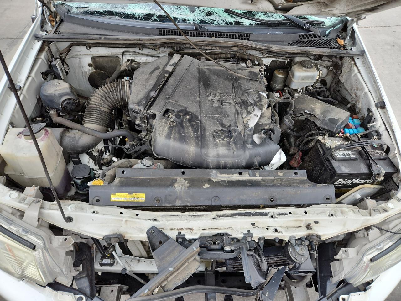 2015 Toyota Tacoma Access Cab VIN: 5TFUU4EN0FX137375 Lot: 82284665