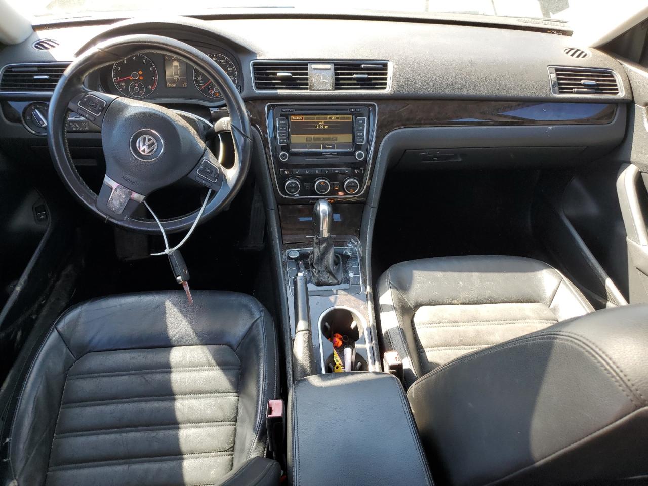 2014 Volkswagen Passat Sel VIN: 1VWCS7A30EC079309 Lot: 82360375