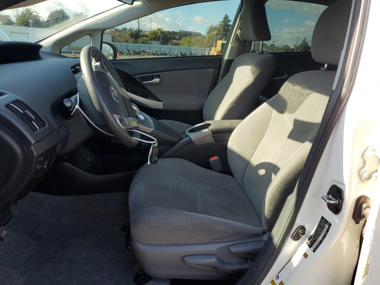 2015 Toyota Prius VIN: JTDKN3DU4F0462840 Lot: 82248615