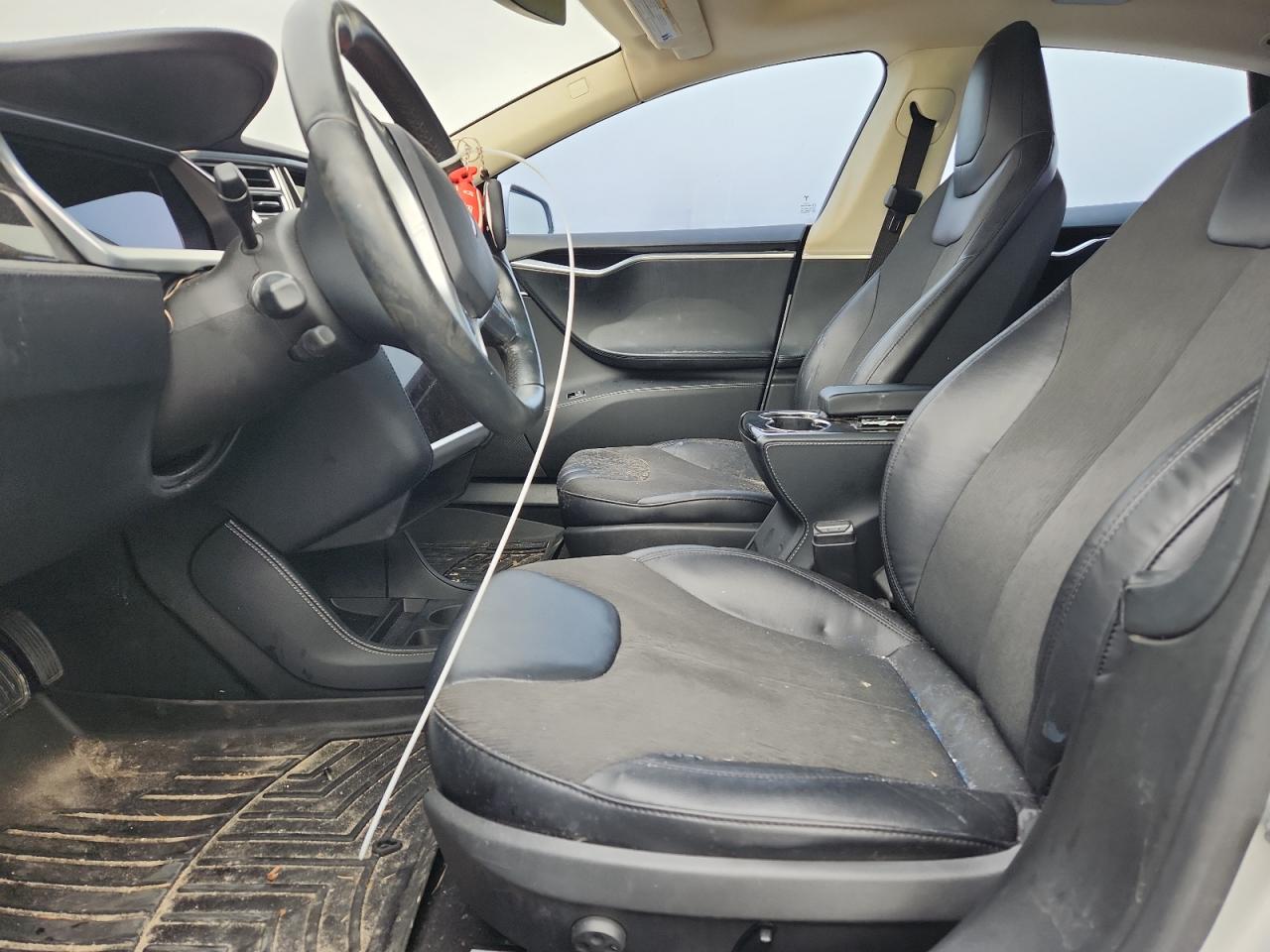 2013 Tesla Model S VIN: 5YJSA1CN0DFP22661 Lot: 86866825