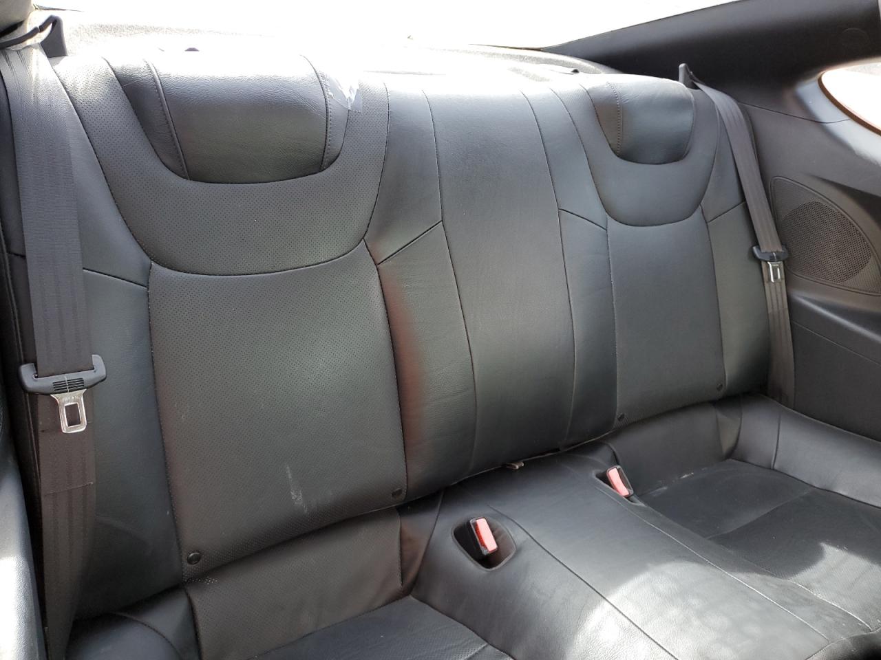 2010 Hyundai Genesis Coupe 3.8L VIN: KMHHU6KH0AU010031 Lot: 84573685