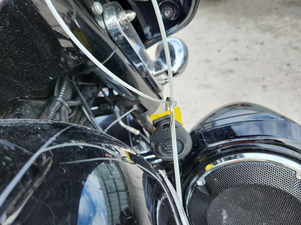 2015 Harley-Davidson Flhxs Street Glide Special VIN: 1HD1KRM15FB646586 Lot: 85699025