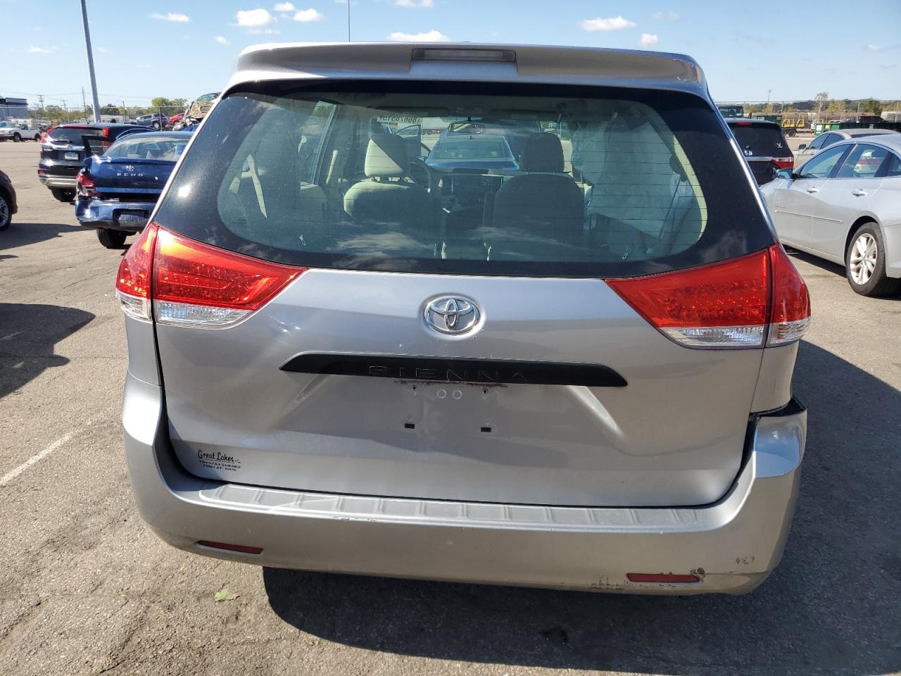 2011 Toyota Sienna VIN: 5TDZK3DC4BS013437 Lot: 86678515