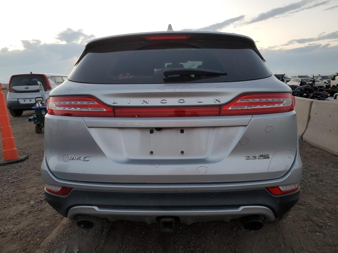 2015 Lincoln Mkc VIN: 5LMTJ2AH4FUJ37964 Lot: 86262195